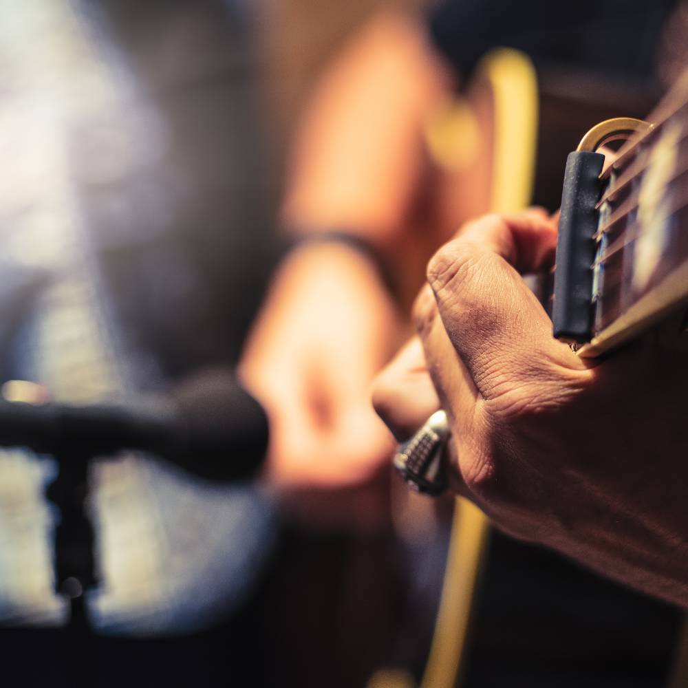 Servicios de producción musical independiente en CDMX Servicios-de-producción-musical-independiente-en-CDMX.alt